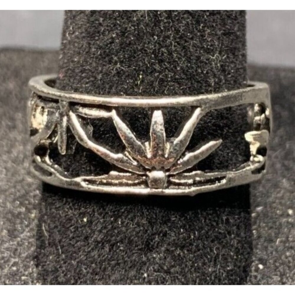 Vintage Antique Silver Tone Southwestern Ring - Size 8